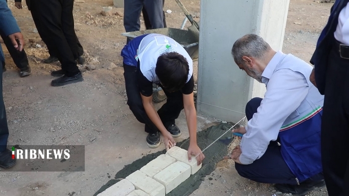 آیین خشت گذاری مدرسه اولیا در  قم برگزار شد