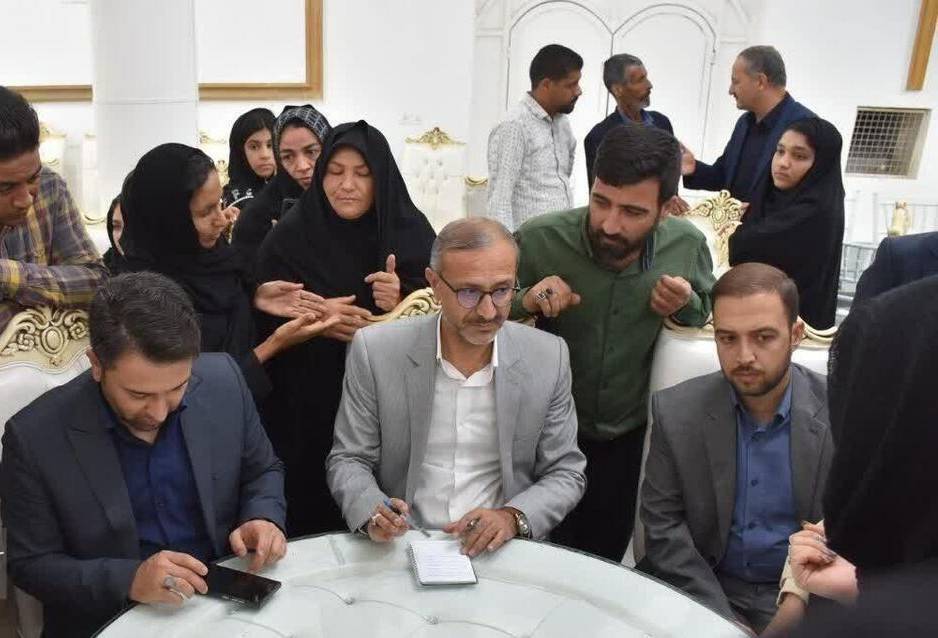 دلجویی رئیس کل دادگستری خراسان جنوبی از خانوادههای جانباختگان حادثه معدن جوی طبس دلجویی رئیس کل دادگستری خراسان جنوبی از خانوادههای جانباختگان حادثه معدن جوی طبس