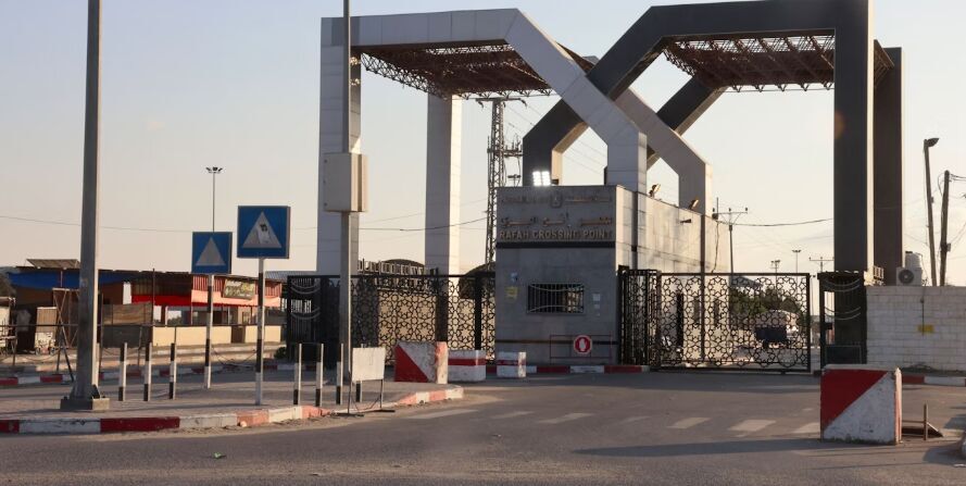 رژیم صهیونیستی همچنان از بازگشایی گذرگاه رفح طفره میرود رژیم صهیونیستی همچنان از بازگشایی گذرگاه رفح طفره میرود