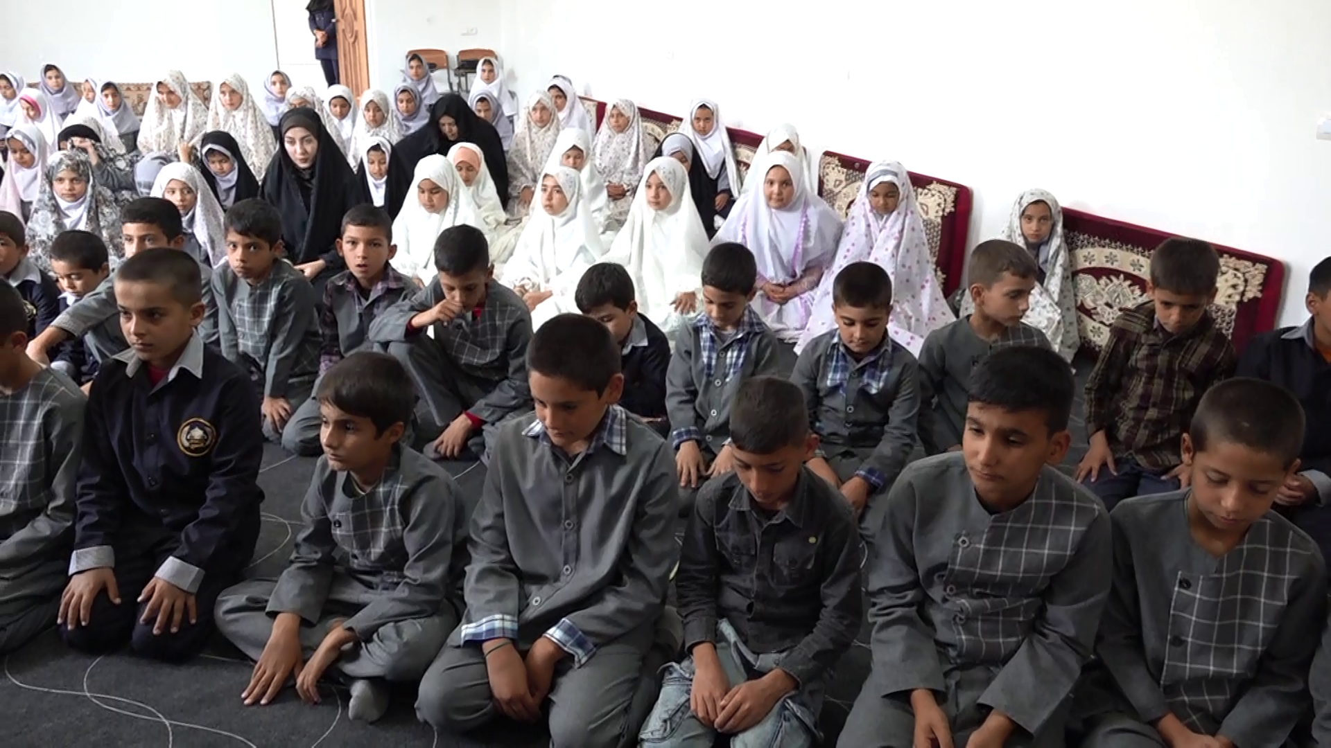 اجرای طرح پیوند نماز و مدرسه در مدارس کبودراهنگ اجرای طرح پیوند نماز و مدرسه در مدارس کبودراهنگ