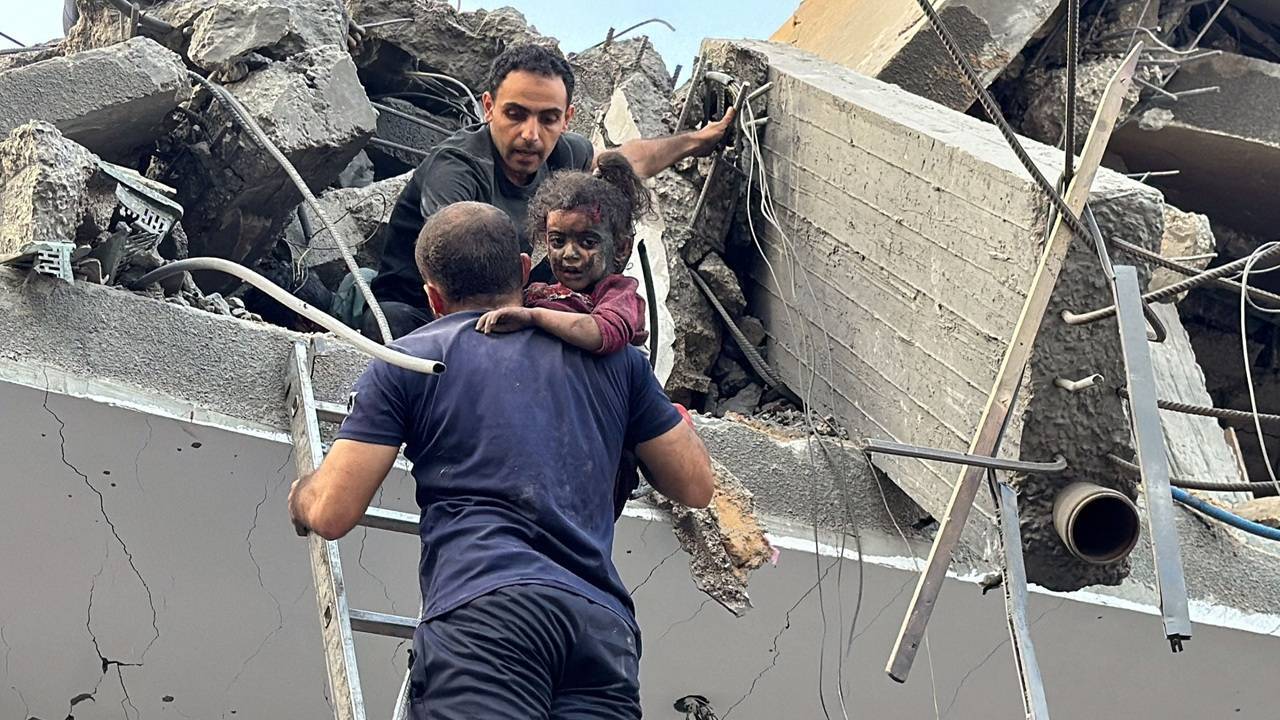 افزایش قربانیان تجاوز رژیم صهیونی در غزه به ۶۵ هزار و ۵۴۹ شهید