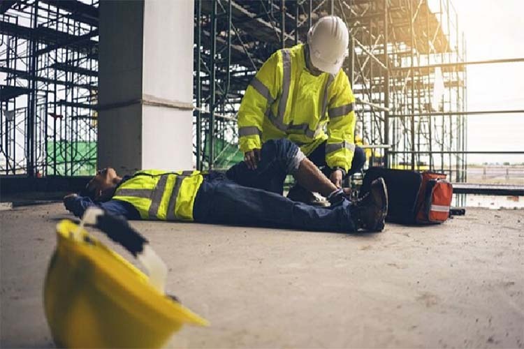 وزیر کار: منطقه گرایی راه حل افزایش ایمنی درکار است وزیر کار: منطقه گرایی راه حل افزایش ایمنی درکار است