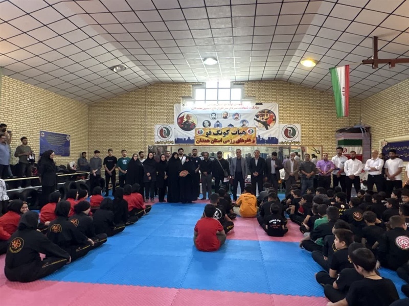 معرفی قهرمانان مسابقات «کمربند طلایی» کونگفو استان همدان معرفی قهرمانان مسابقات «کمربند طلایی» کونگفو استان همدان