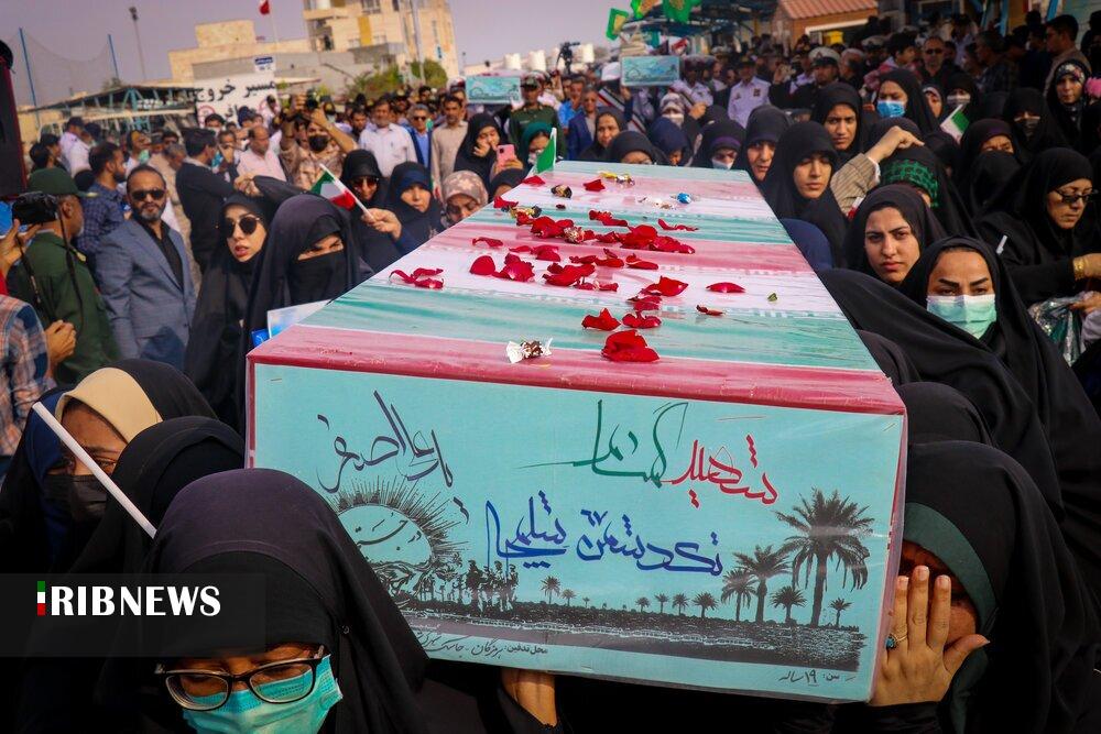 شیروانیها به استقبال ۸ شهید گمنام دفاع مقدس میروند شیروانیها به استقبال ۸ شهید گمنام دفاع مقدس میروند