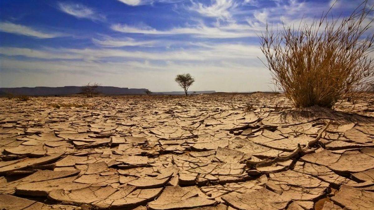 لوموند: ایران با بدترین خشکسالی شش دههٔ گذشته روبهروست لوموند: ایران با بدترین خشکسالی شش دههٔ گذشته روبهروست