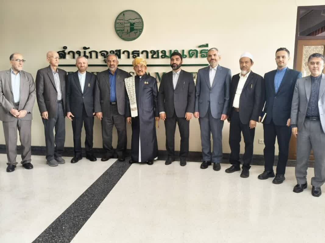 ضرورت وحدت و همگرایی مسلمانان برای کمک به ملت مظلوم فلسطین ضرورت وحدت و همگرایی مسلمانان برای کمک به ملت مظلوم فلسطین