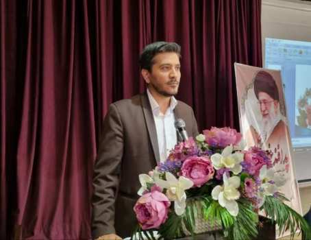 لزوم آگاهی دانش آموزان جنگ‌های ترکیبی و رسانه‌ای