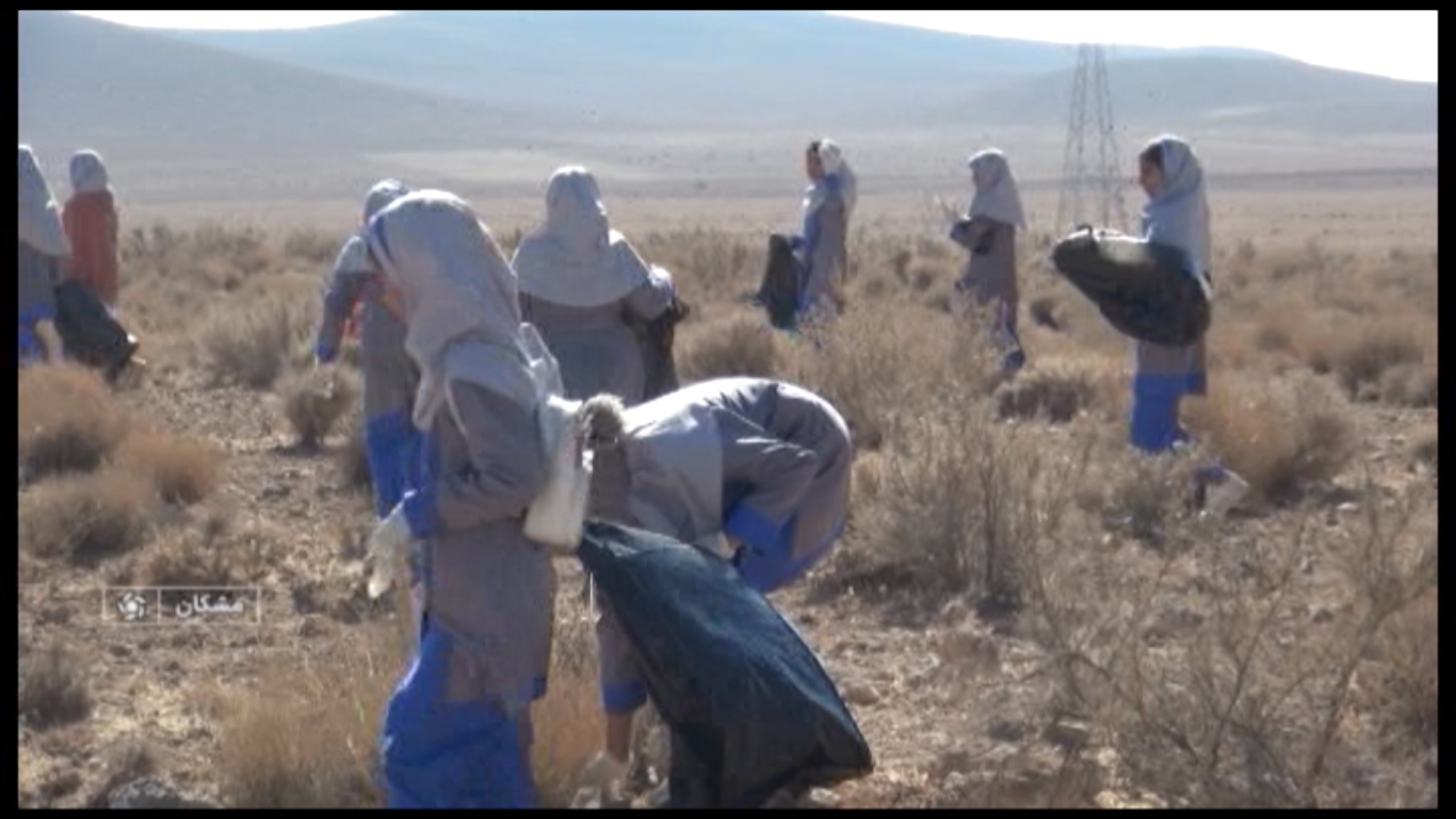 پاکسازی طبیعت در مشکان پاکسازی طبیعت در مشکان