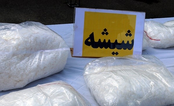 **//فوری///انهدام باند تهیه و توزیع ماده مخدر شیشه در فیروزکوه