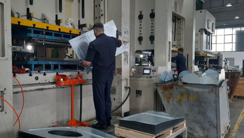 معرفی ۱۱۸ واحد صنعتی گیلان برای دریافت تسهیلات رونق تولید معرفی ۱۱۸ واحد صنعتی گیلان برای دریافت تسهیلات رونق تولید