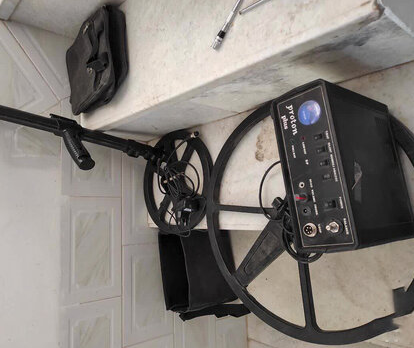 کشف و ضبط ۲ دستگاه فلزیاب در شهرستان شهربابک کشف و ضبط ۲ دستگاه فلزیاب در شهرستان شهربابک