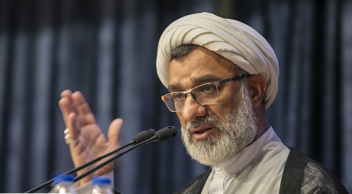 هشدار دبیر شورای عالی انقلاب فرهنگی درباره  پیامدهای نبود حکمرانی فعال در فضای مجازی