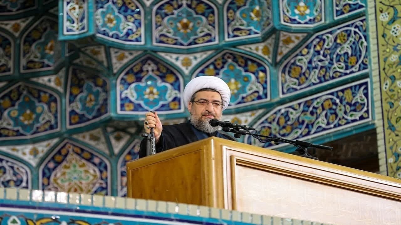 باید فقط روی پای خود بایستیم