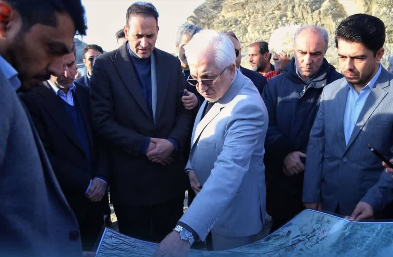 عملیات احداث جاده یموق – کهنهجلگه در مانه آغاز شد عملیات احداث جاده یموق – کهنهجلگه در مانه آغاز شد