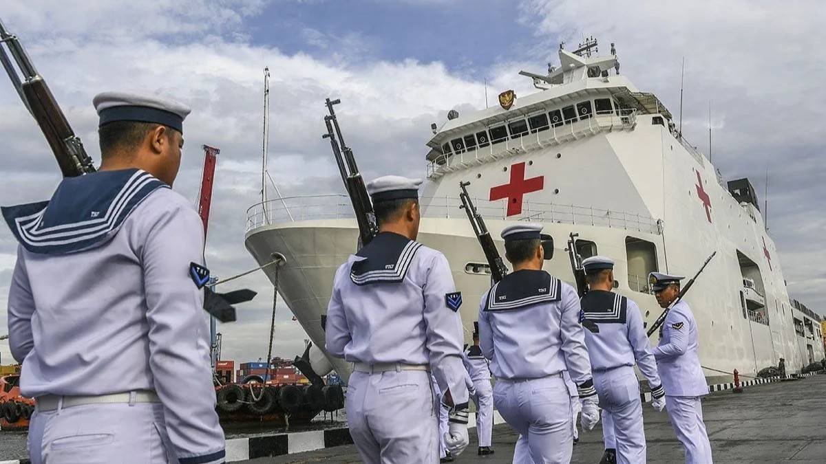 آماده سازی سه بیمارستان شناور اندونزیایی برای غزه آماده سازی سه بیمارستان شناور اندونزیایی برای غزه